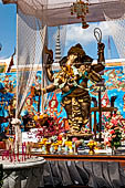 Bangkok Wat Arun - Ganesh statue along the four minor chedis inside the temple compound. Ganesh (Ganesha), the elephant-headed god is usually referred to in Thai as Phra Phikanet. 